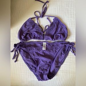 Old Navy string set.